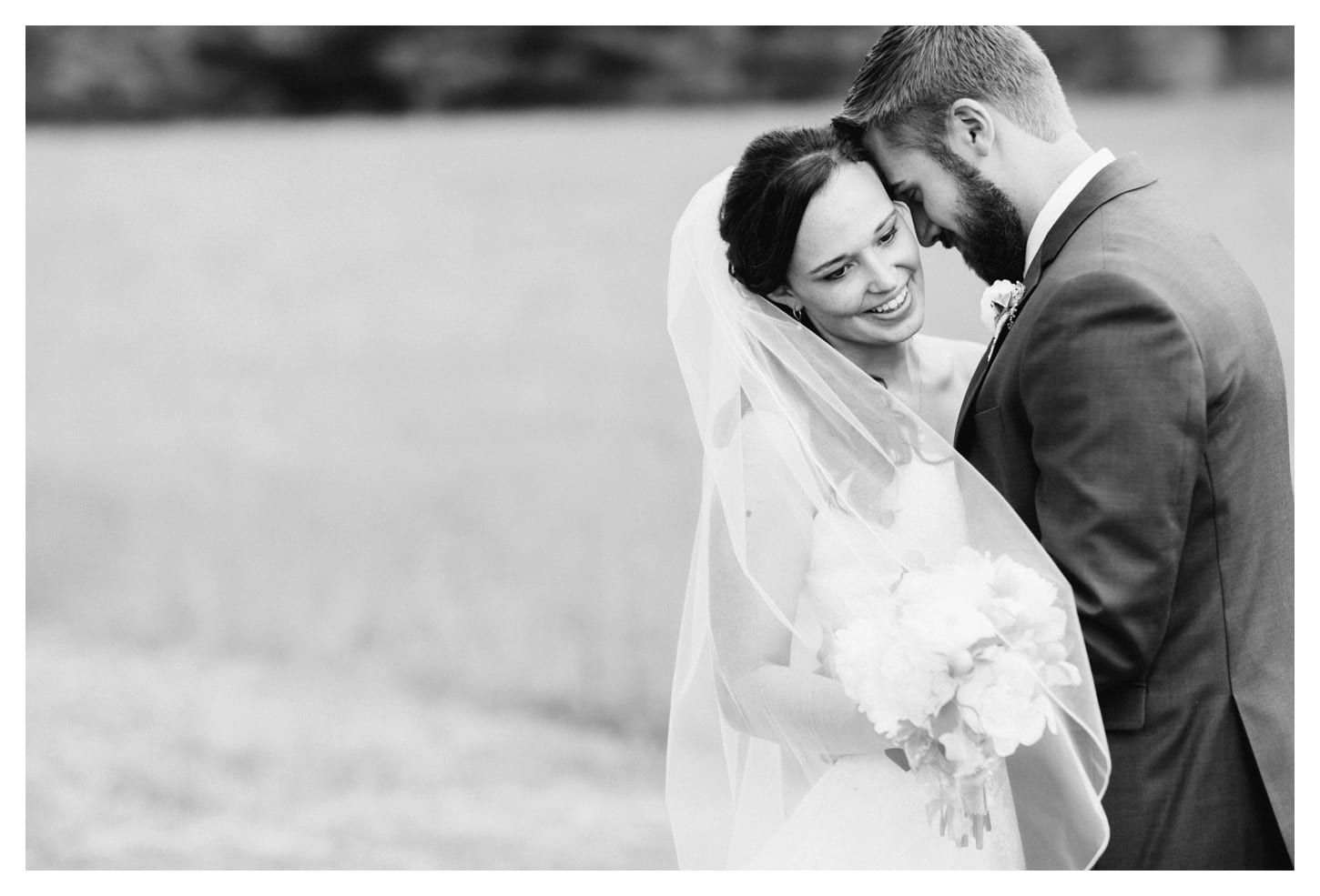 staunton-virginia-wedding-photographer-emily-and-justin-772