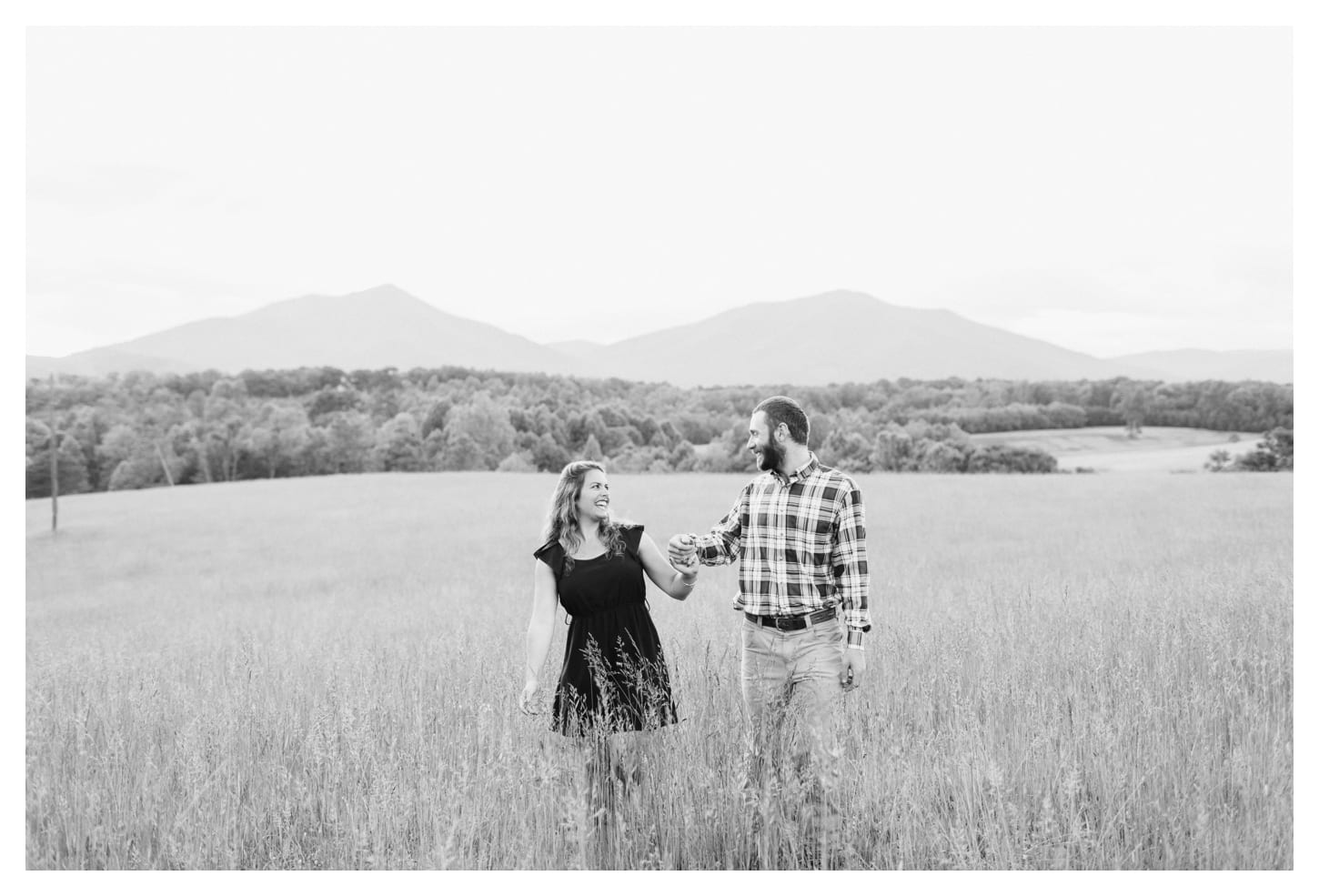 bedford-virginia-engagement-photographer-peaks-of-otter-allison-and-davis-192