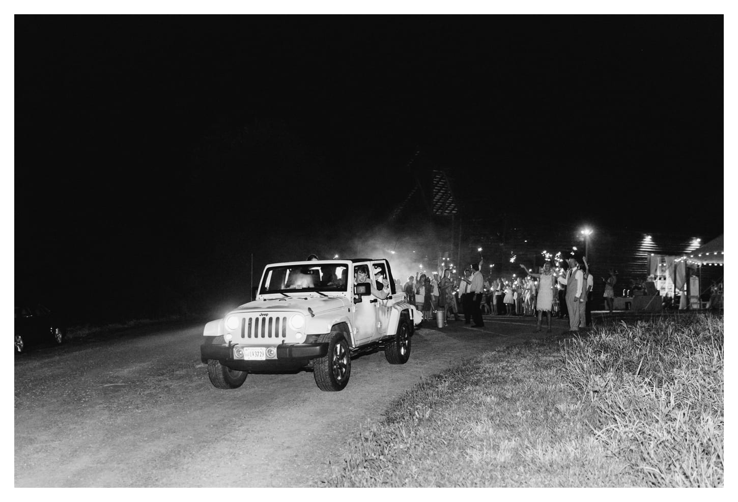 charlottesville-virginia-film-wedding-photographer-panorama-farm-maddie-and-lee-1006