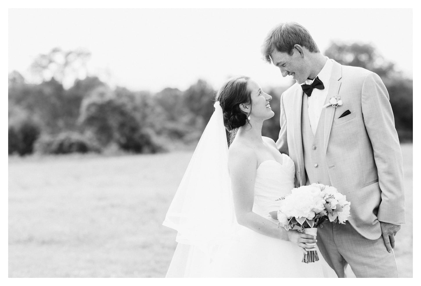 charlottesville-virginia-film-wedding-photographer-panorama-farm-maddie-and-lee-481