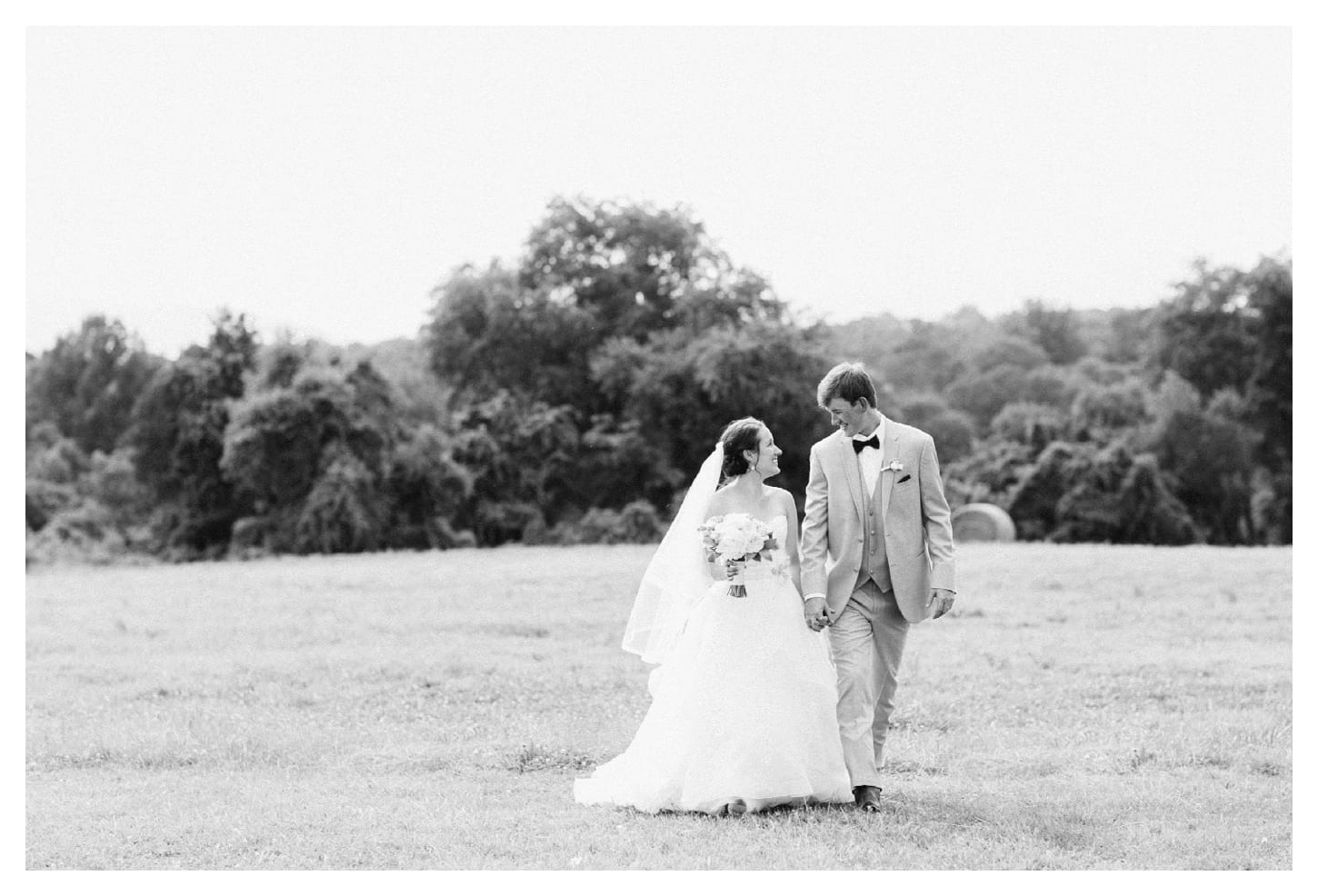 charlottesville-virginia-film-wedding-photographer-panorama-farm-maddie-and-lee-493