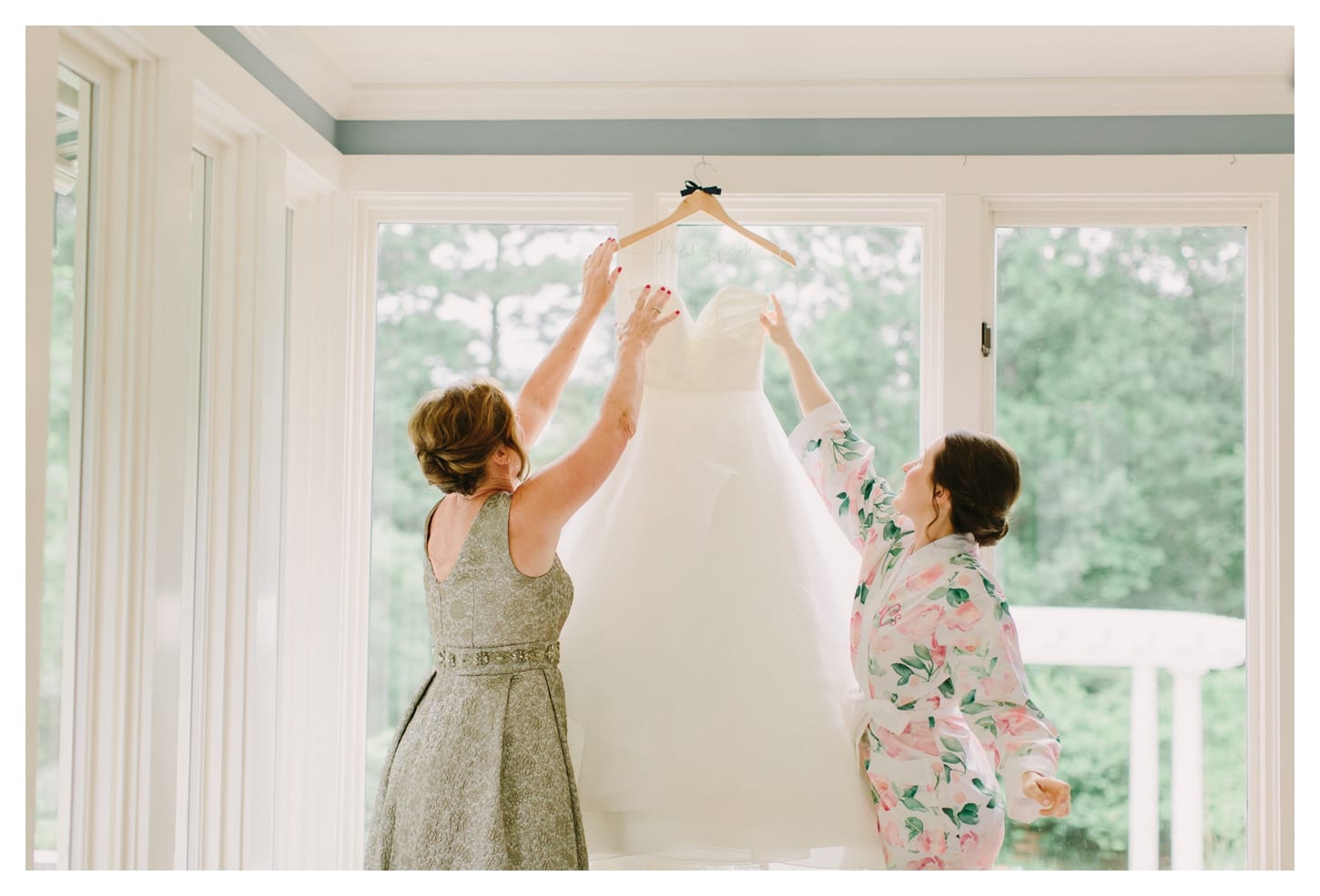 charlottesville-virginia-film-wedding-photographer-panorama-farm-maddie-and-lee-93