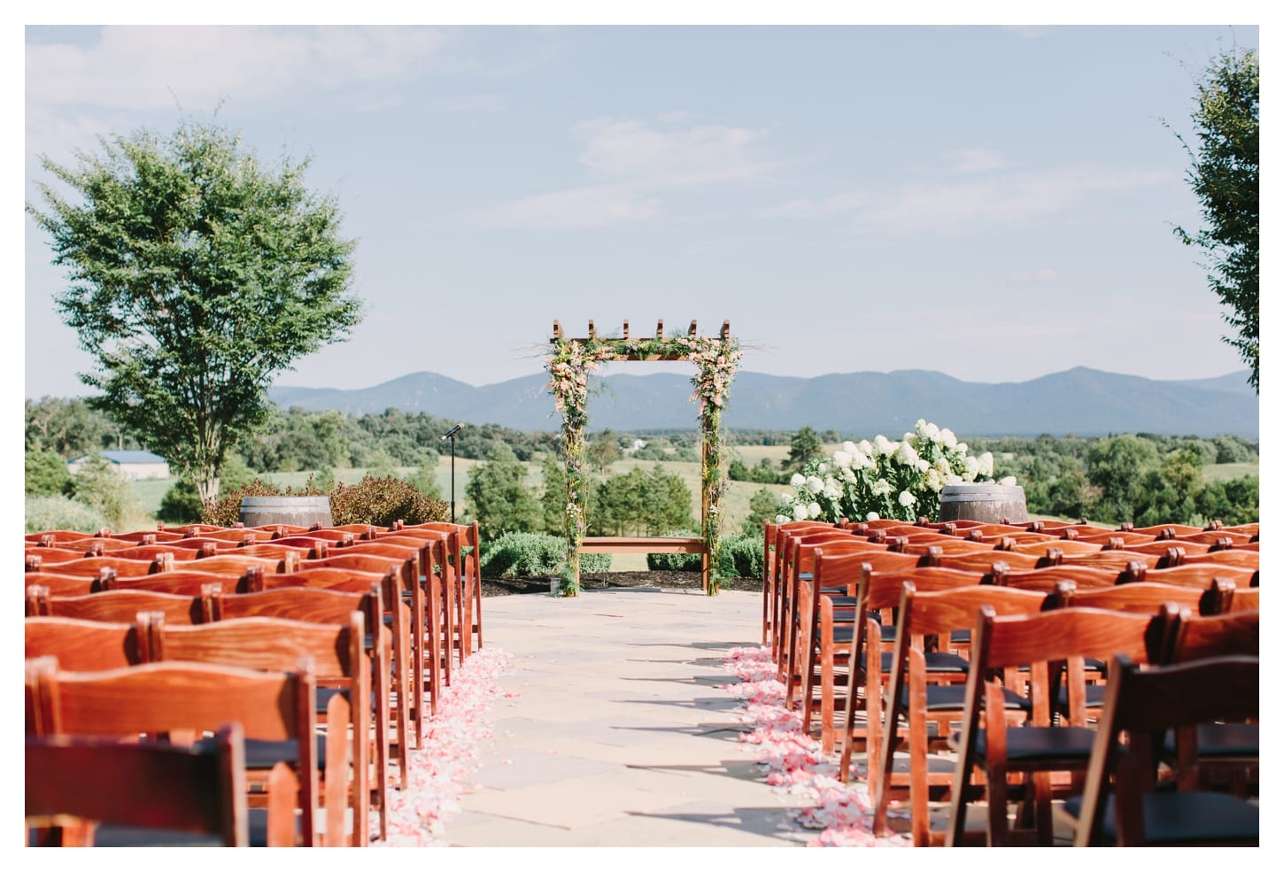 harrisonburg-virginia-wedding-photographer-cross-keys-vineyards-meera-and-nicholas-120