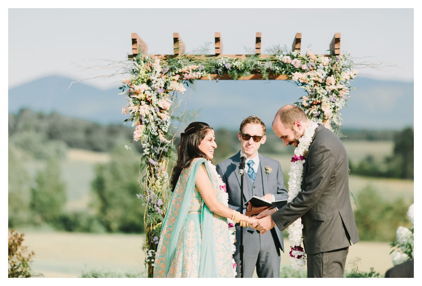 harrisonburg-virginia-wedding-photographer-cross-keys-vineyards-meera-and-nicholas-153