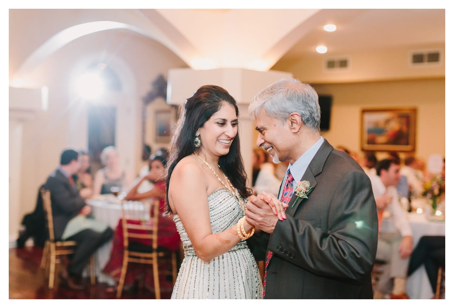 harrisonburg-virginia-wedding-photographer-cross-keys-vineyards-meera-and-nicholas-435