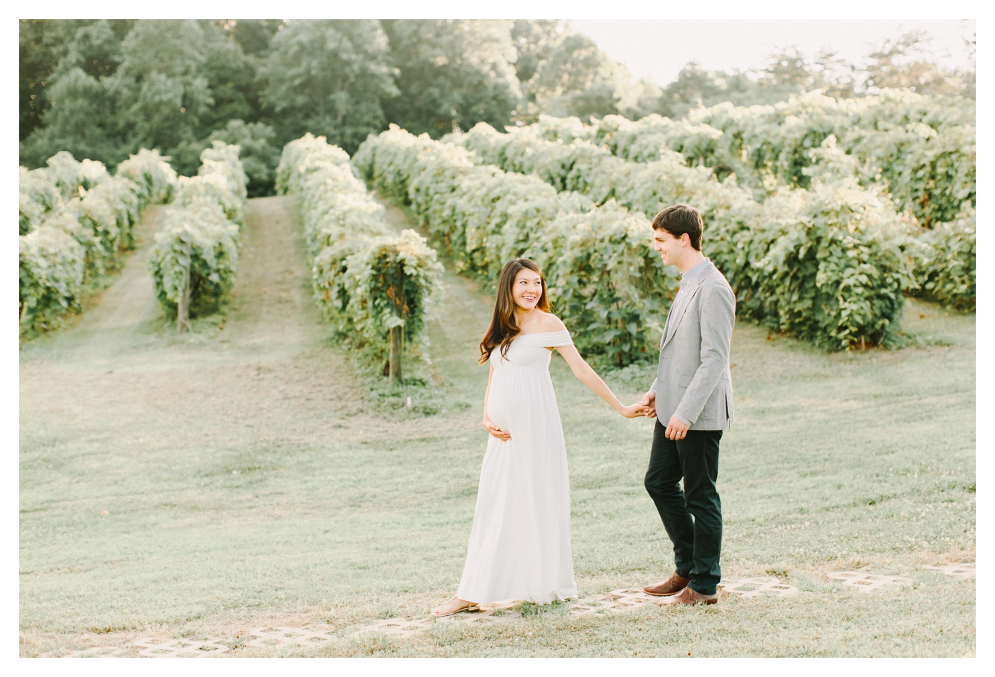 Charlottesville Virginia maternity photographer