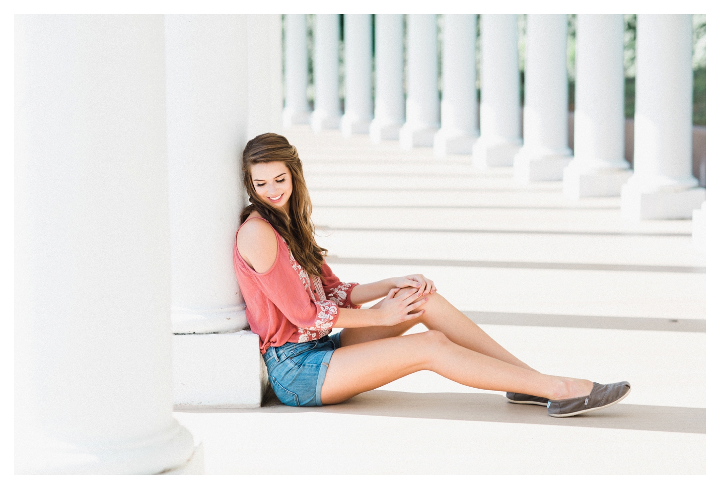 Charlottesville Virginia senior portrait photographer