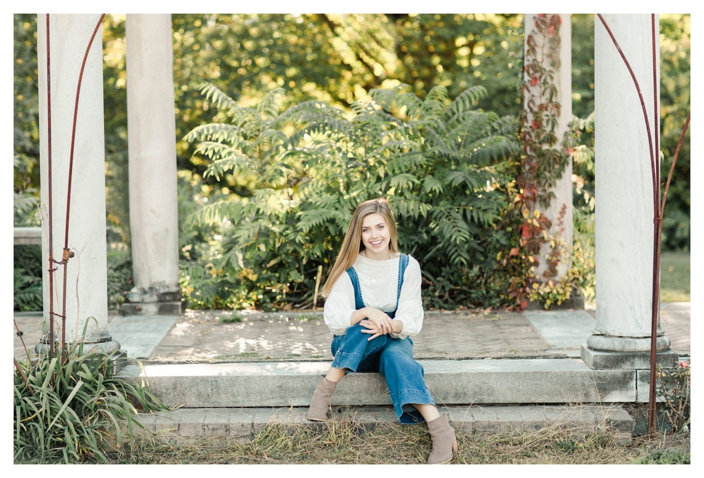 Charlottesville Virginia senior portrait photographer