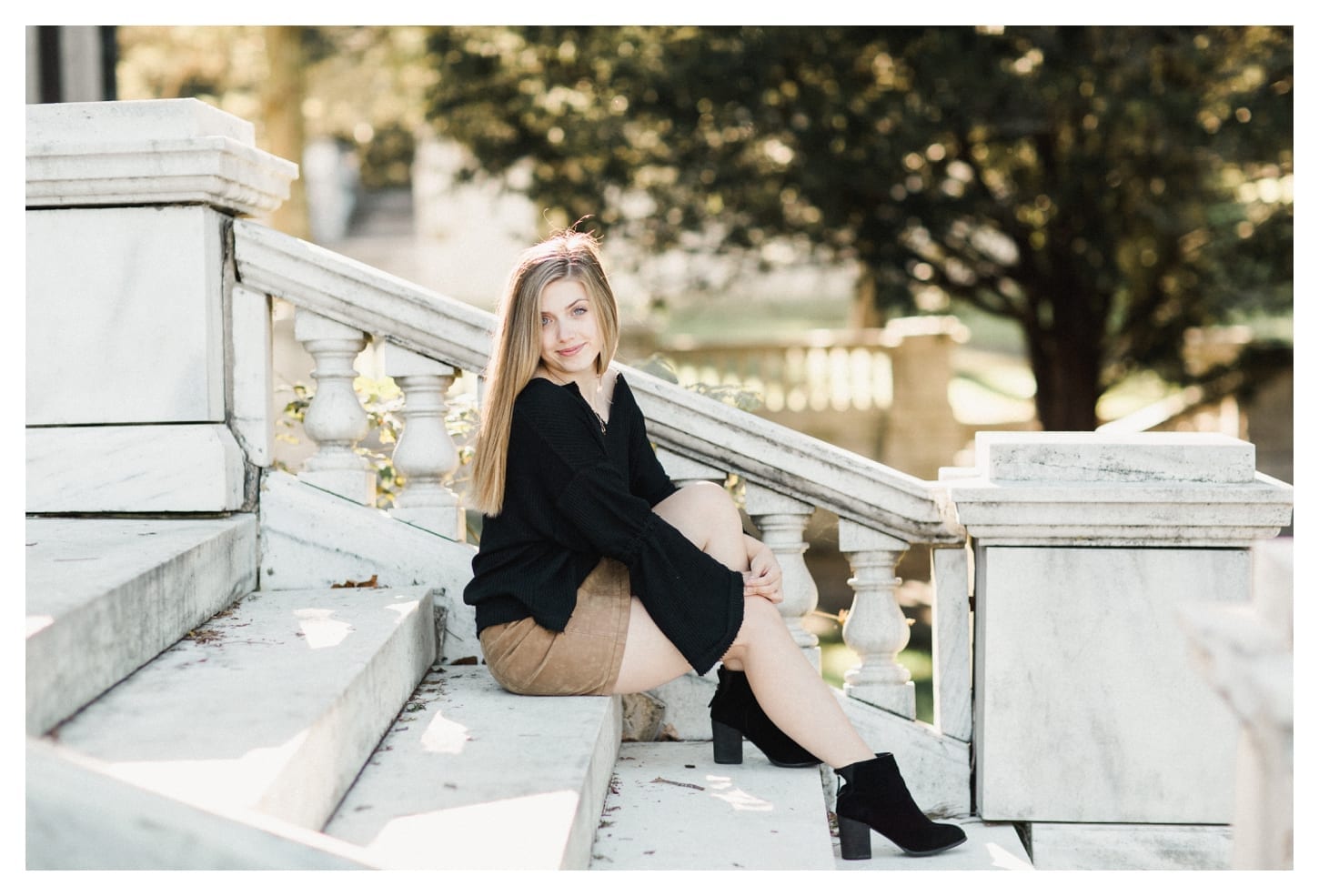 Charlottesville Virginia senior portrait photographer