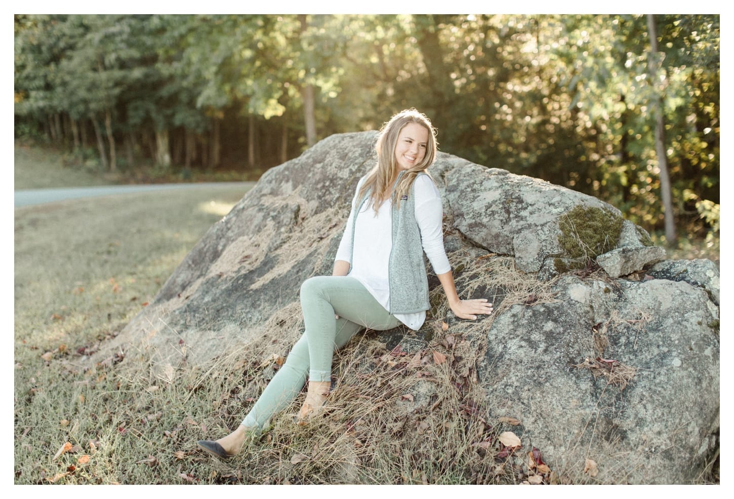 Grace Estate Winery senior portrait photographer