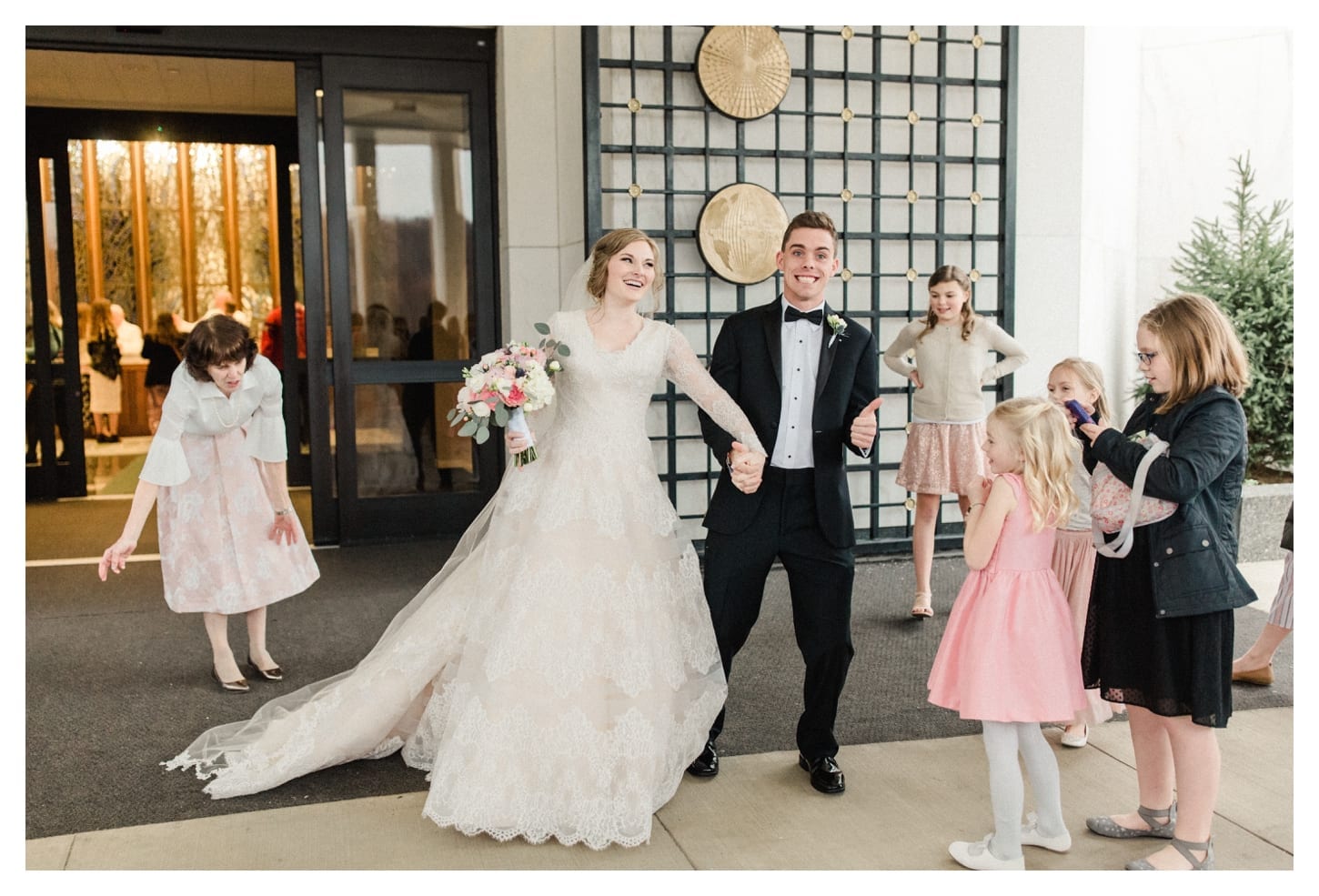 Washington D.C. LDS Temple wedding photographer