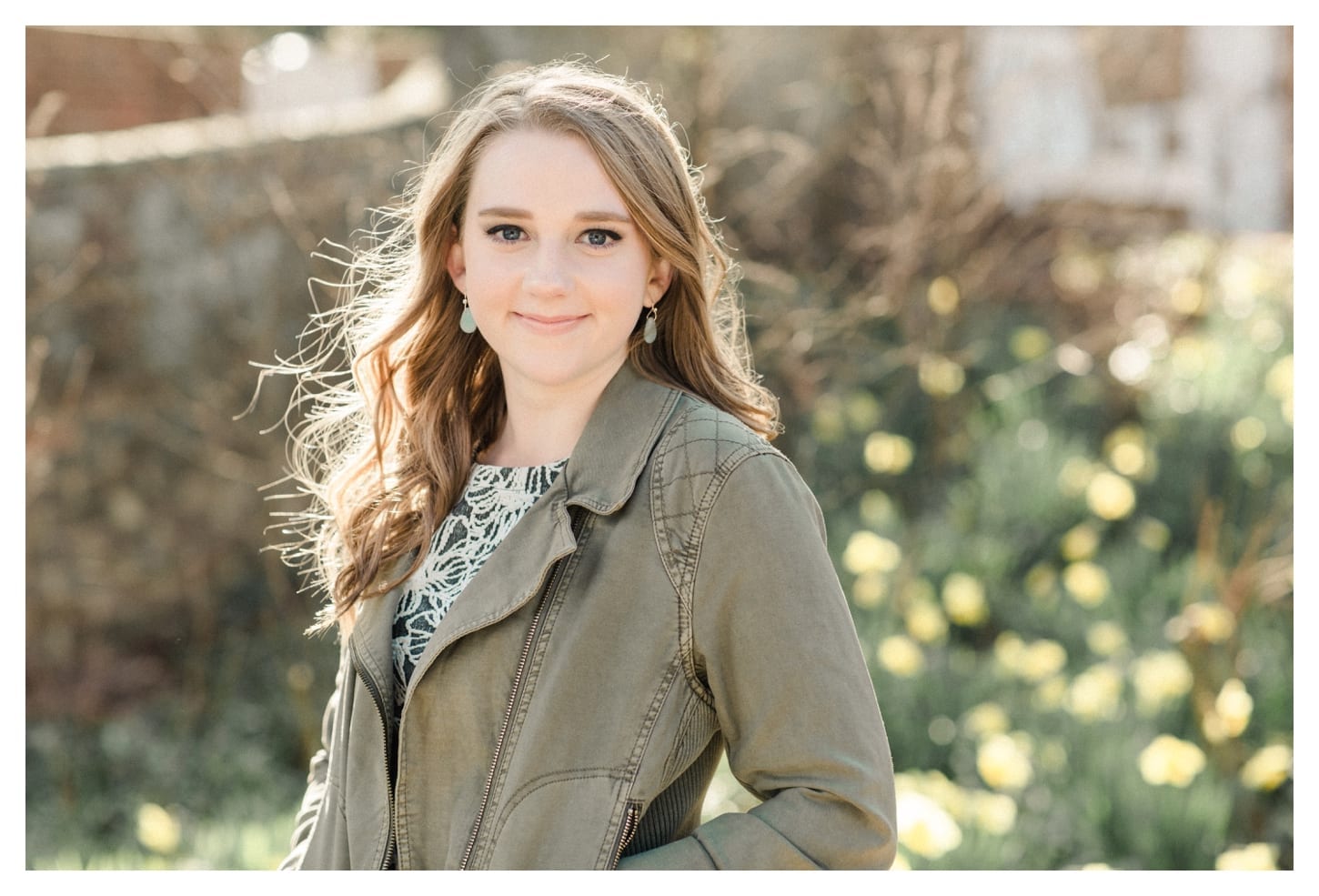 Charlottesville Virginia senior portrait photographer