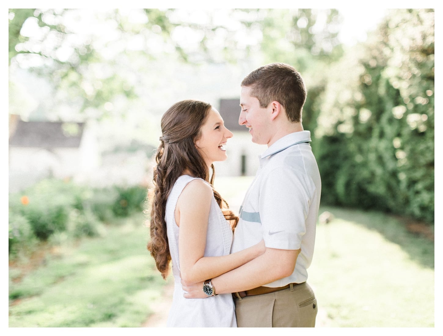 Ash Lawn Highland engagement photographer