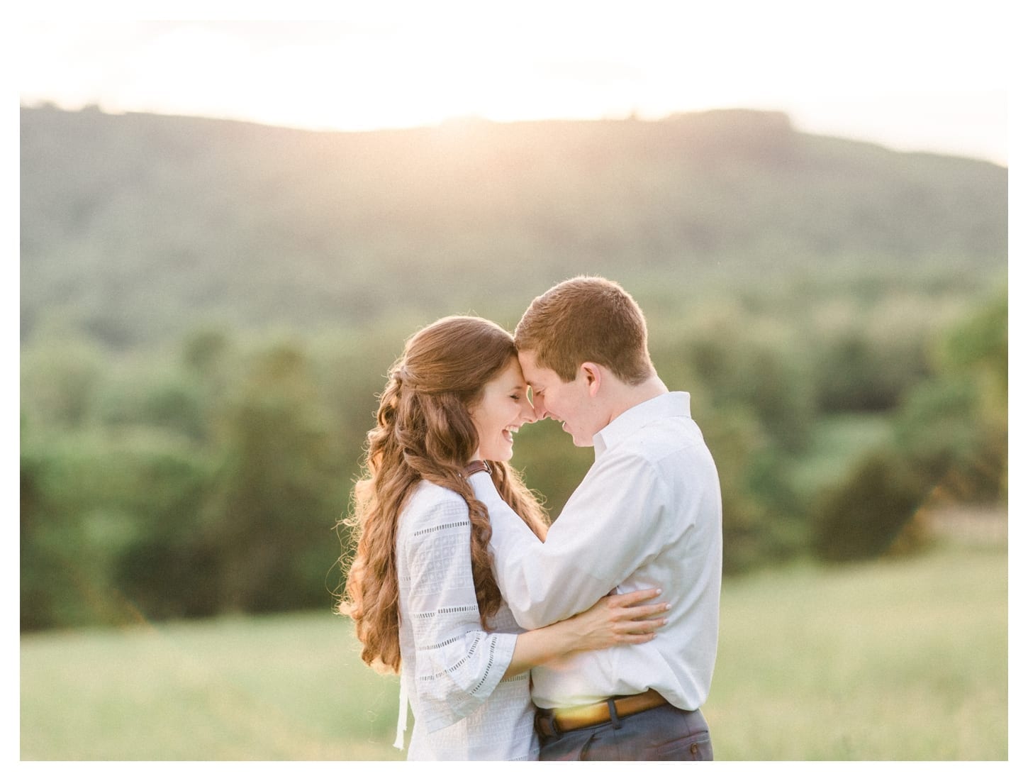 Ash Lawn Highland engagement photographer