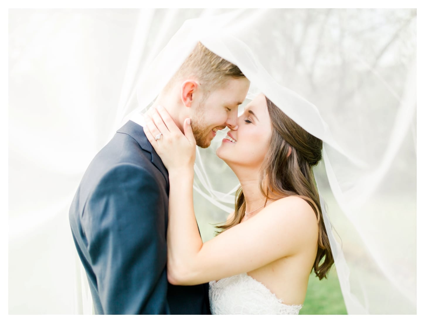 Roanoke Virginia wedding photographer