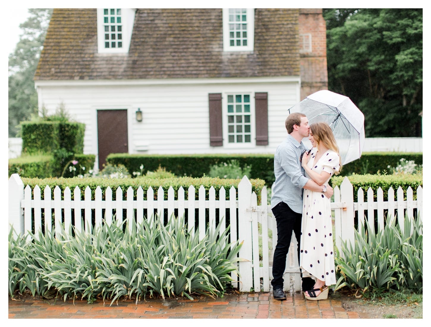 Colonial Williamsburg Virginia engagement photographer