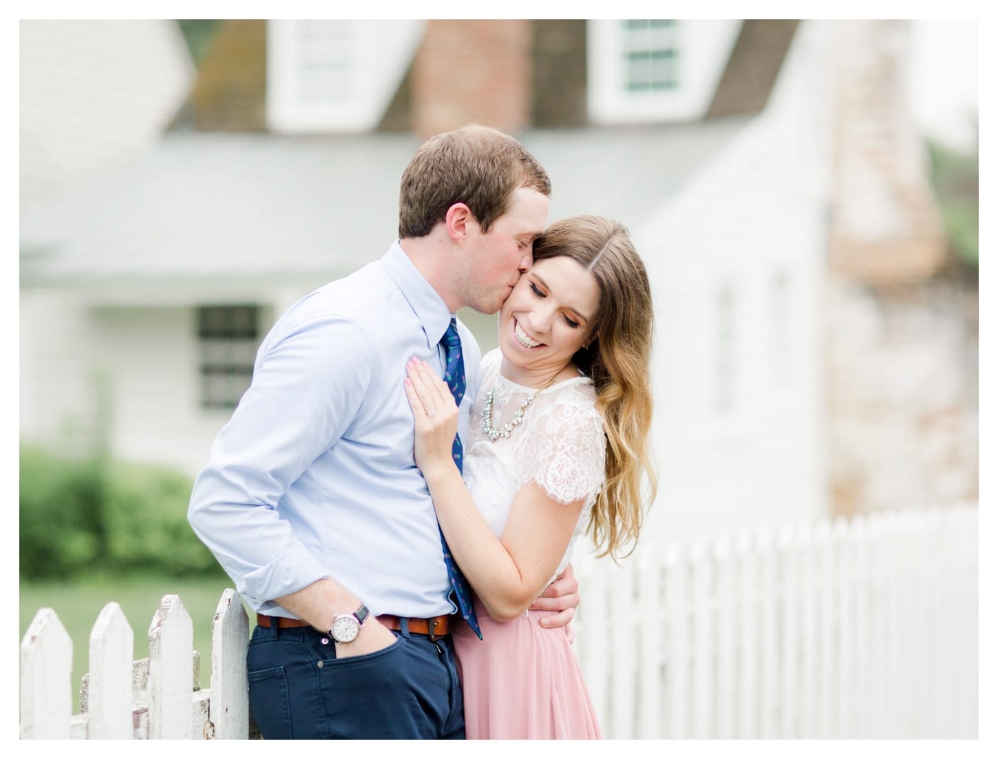 Colonial Williamsburg Virginia engagement photographer