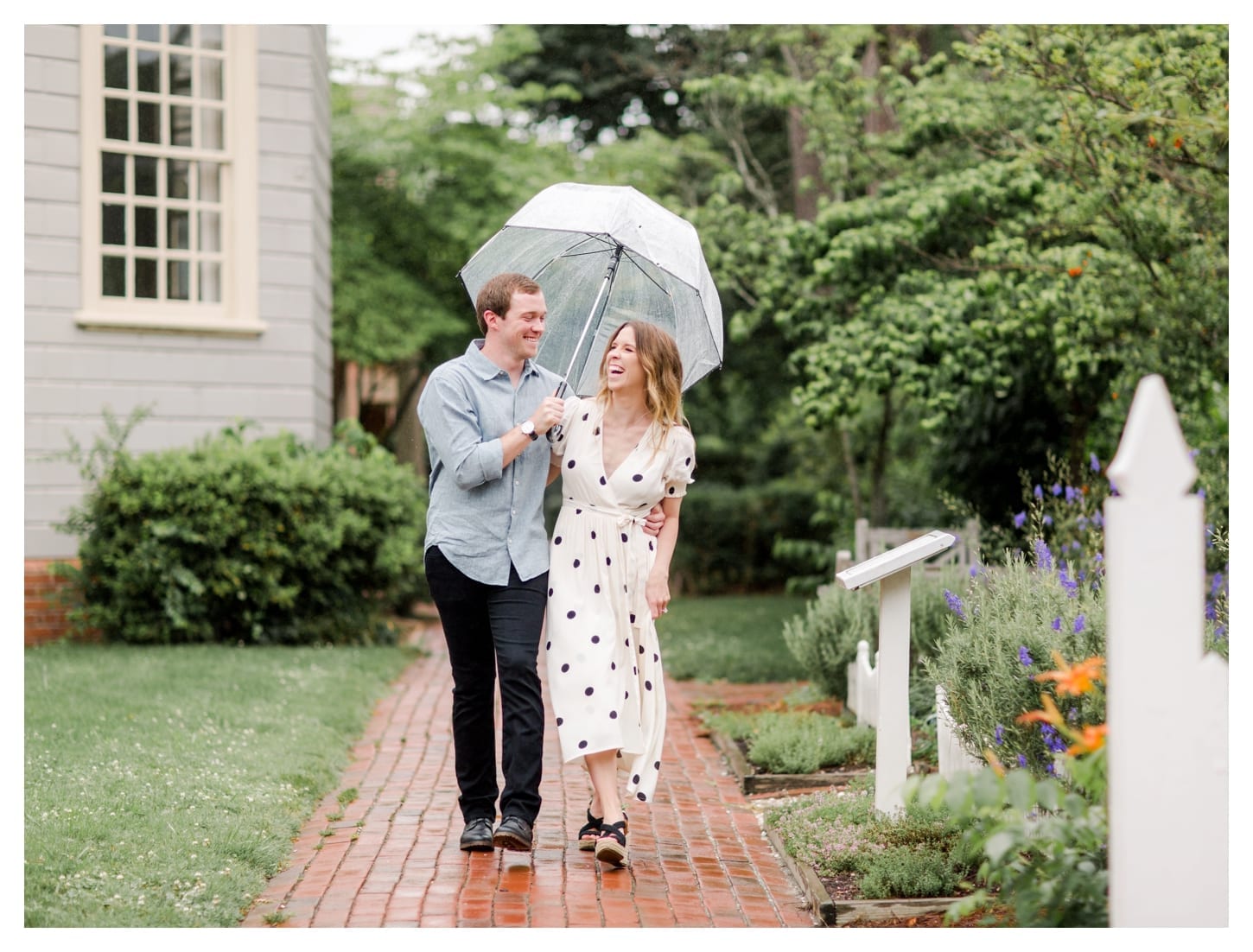 Colonial Williamsburg Virginia engagement photographer