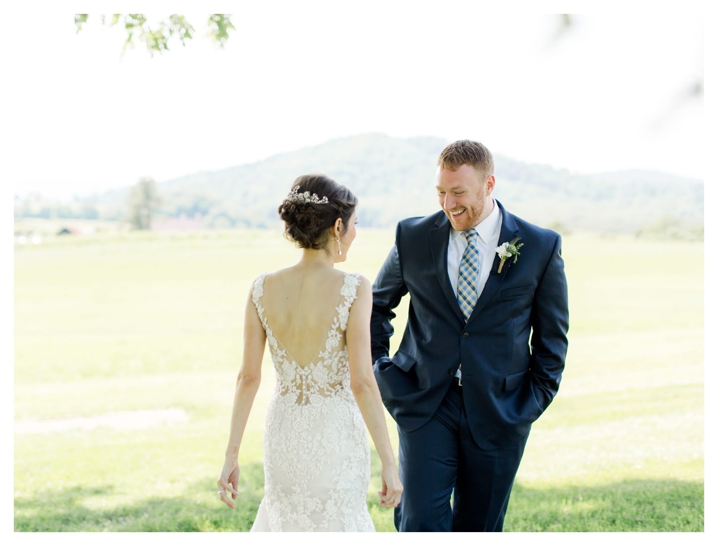 Early Mountain Vineyards wedding photographer