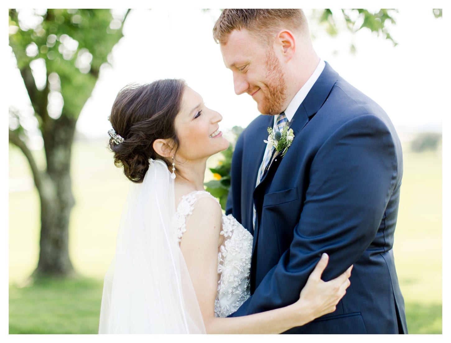 Early Mountain Vineyards wedding photographer