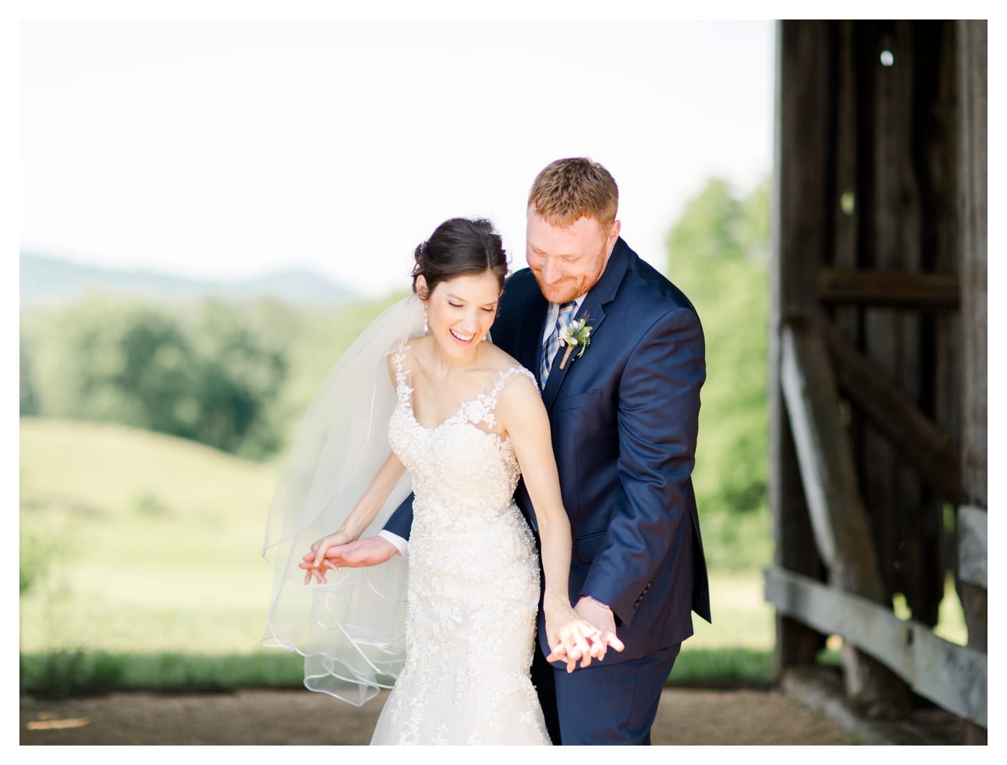 Early Mountain Vineyards wedding photographer