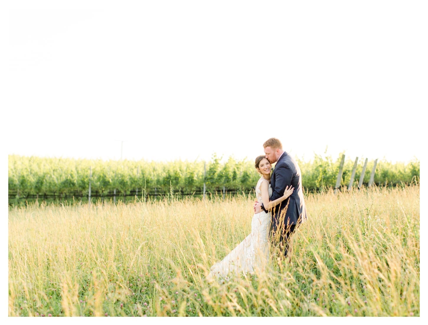 Early Mountain Vineyards wedding photographer