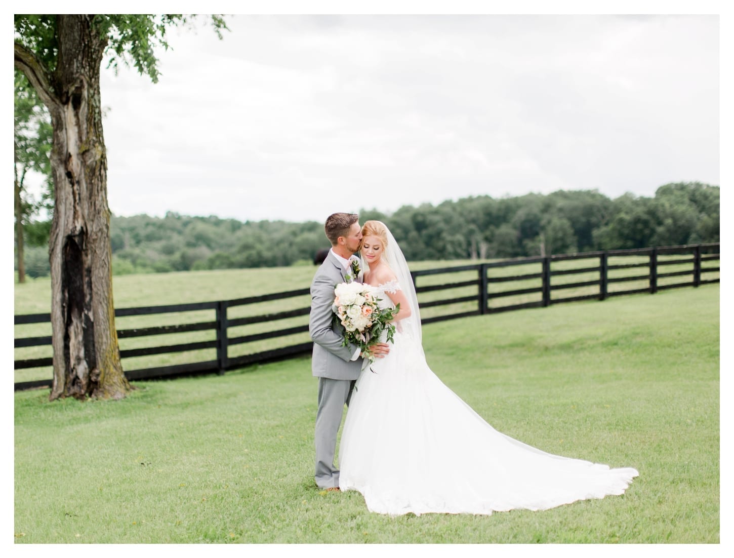 Red August Farm wedding photographer