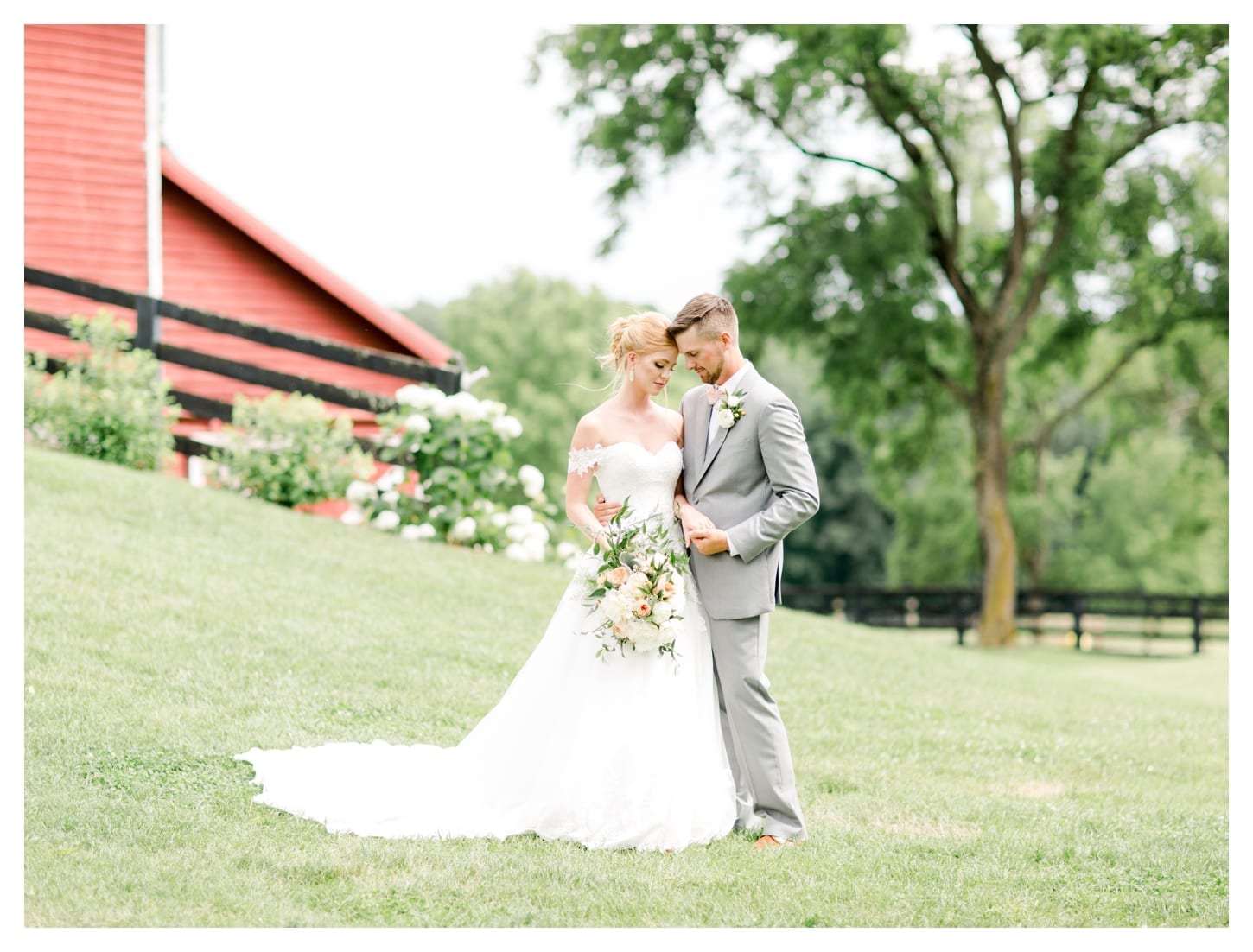 Red August Farm wedding photographer