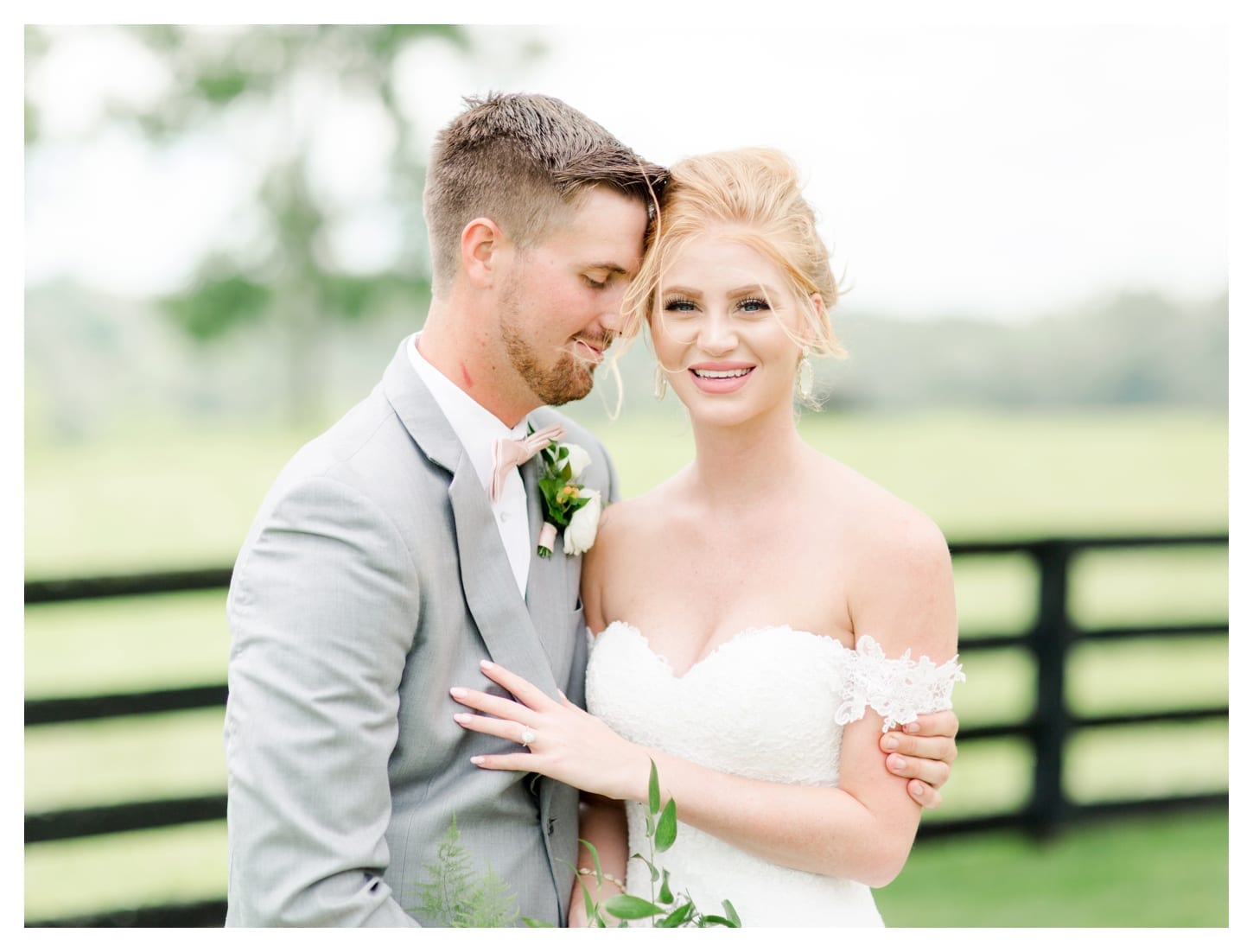 Red August Farm wedding photographer