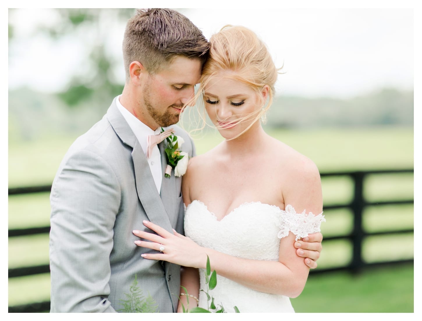 Red August Farm wedding photographer