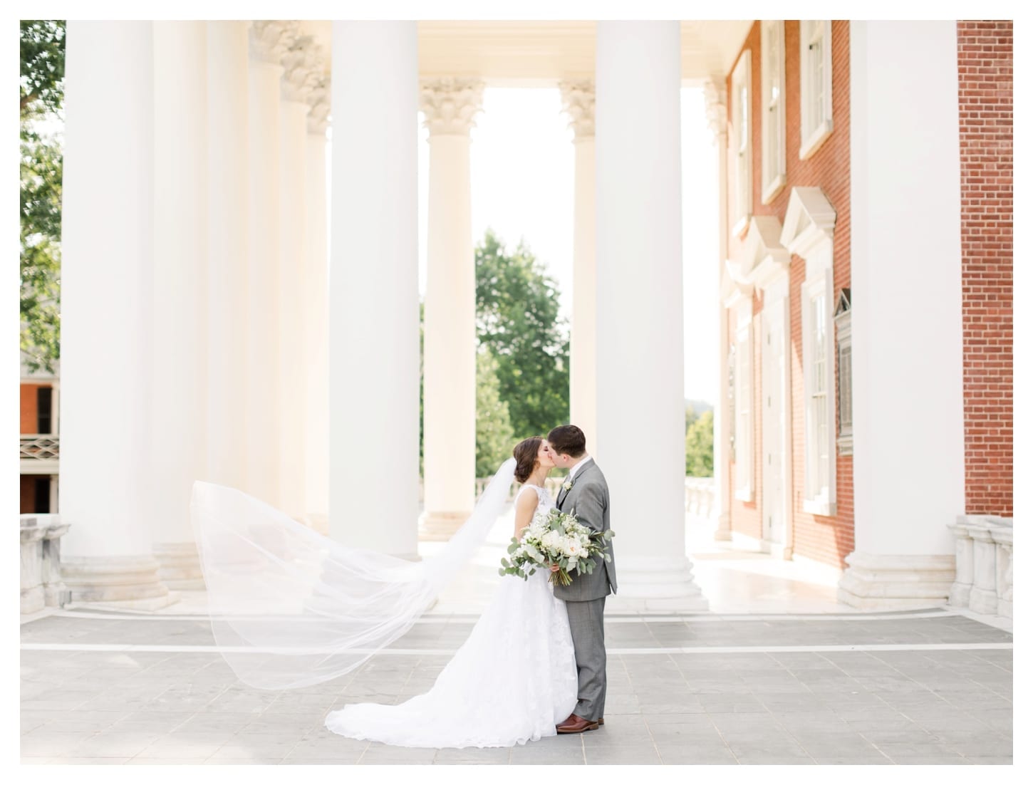 Early Mountain Vineyards wedding photographer