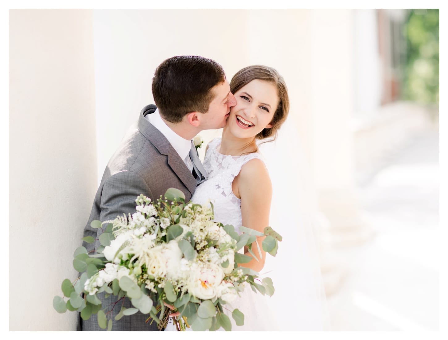 Early Mountain Vineyards wedding photographer