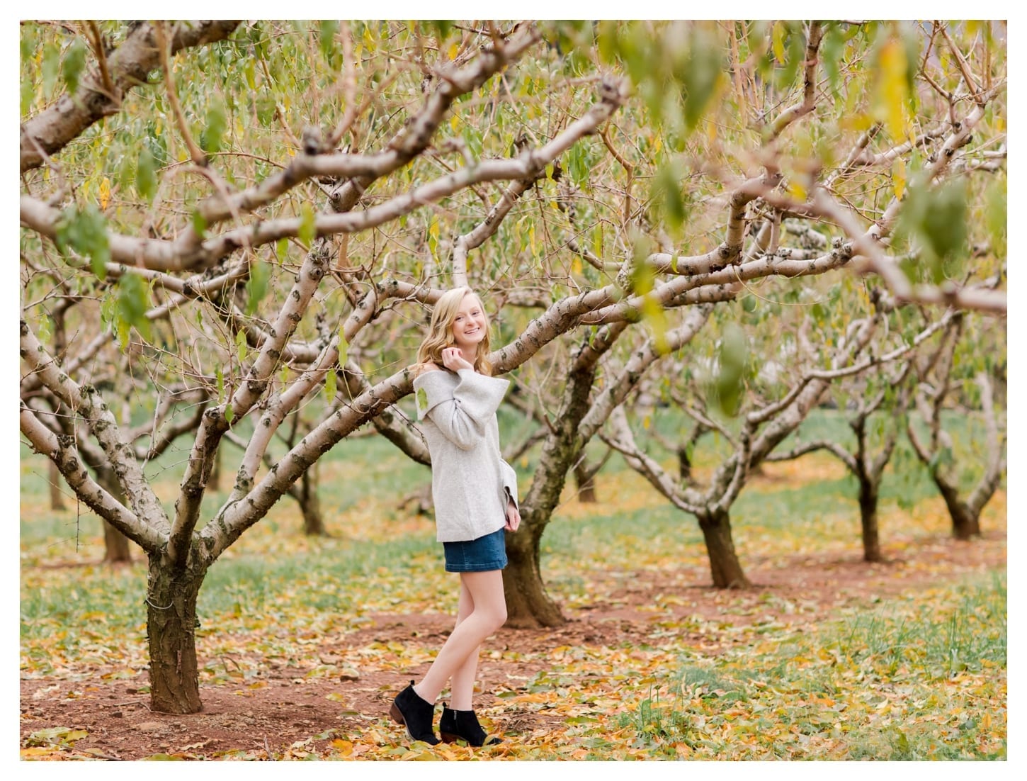 Chiles Peach Orchard senior portrait photographer