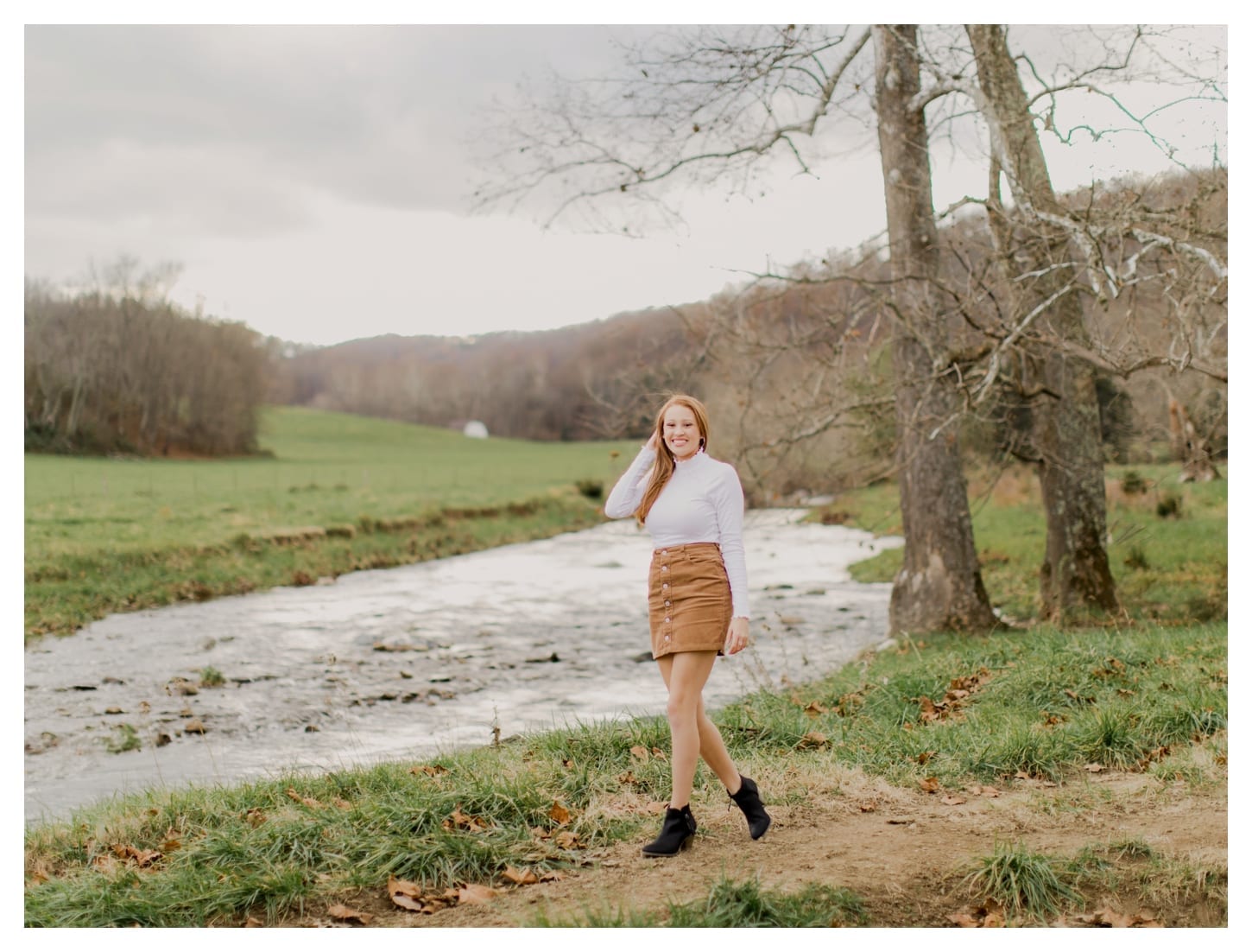 Big Spring Farm senior portrait photographer