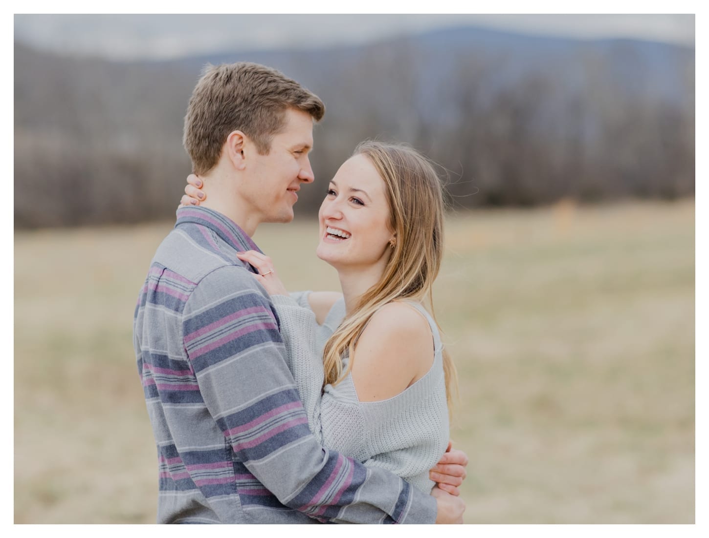 Barn At Edgewood engagement photographer