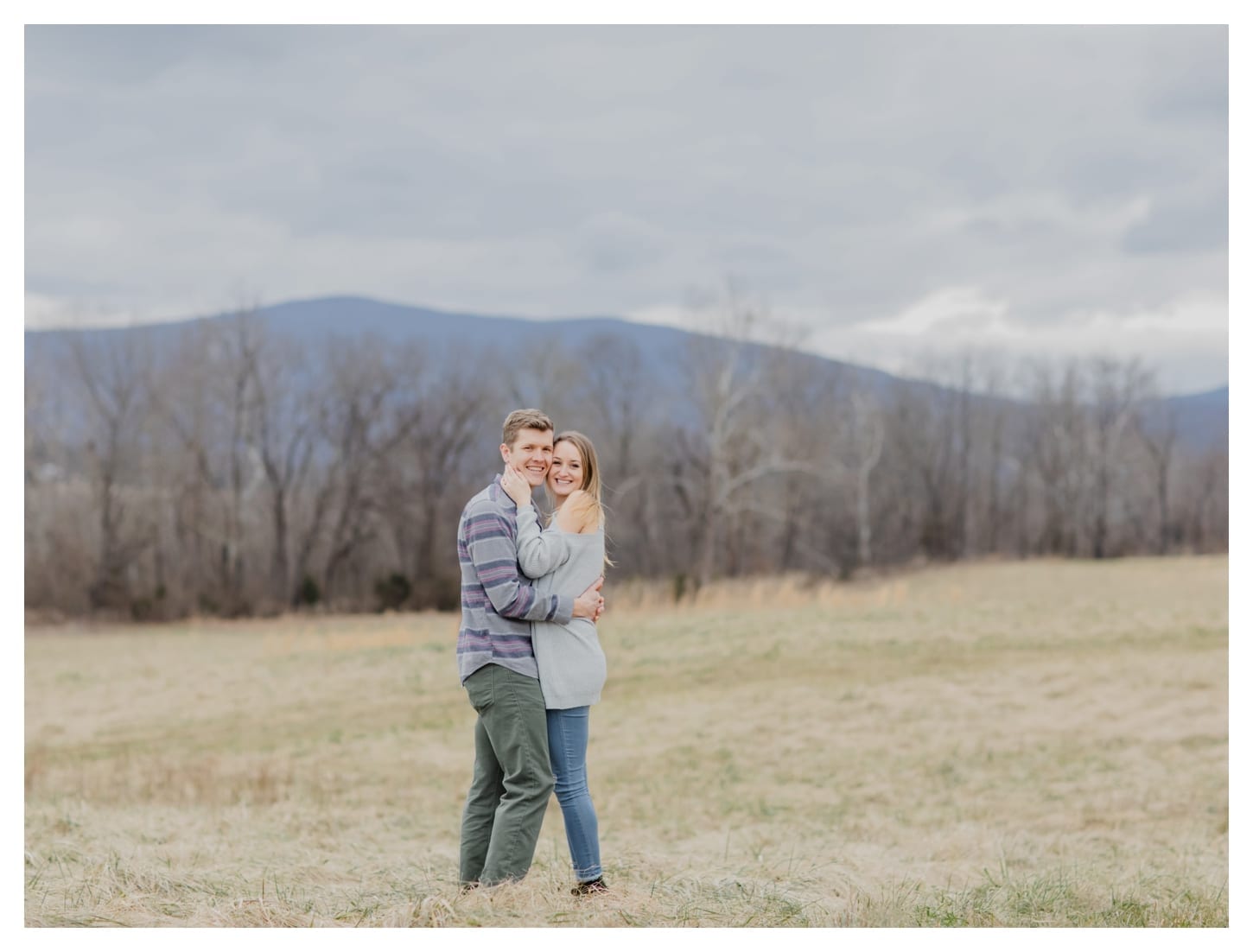 Barn At Edgewood engagement photographer