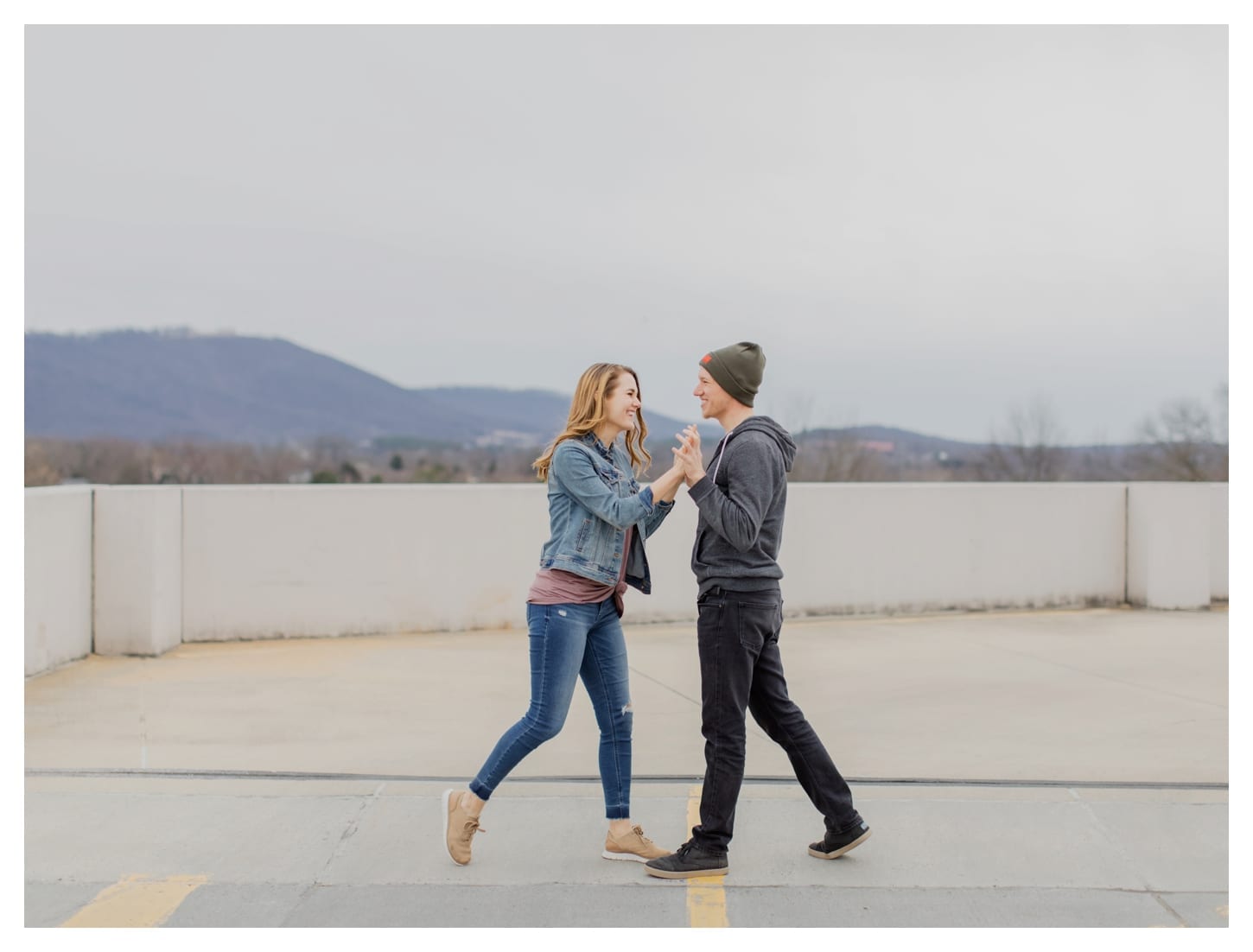 Charlottesville Virginia engagement photographer