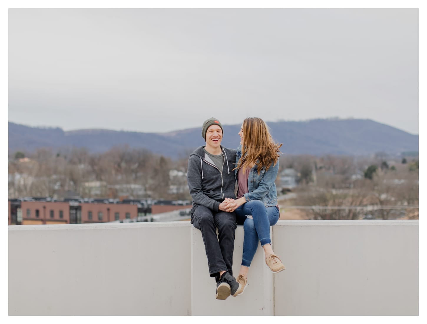 Charlottesville Virginia engagement photographer