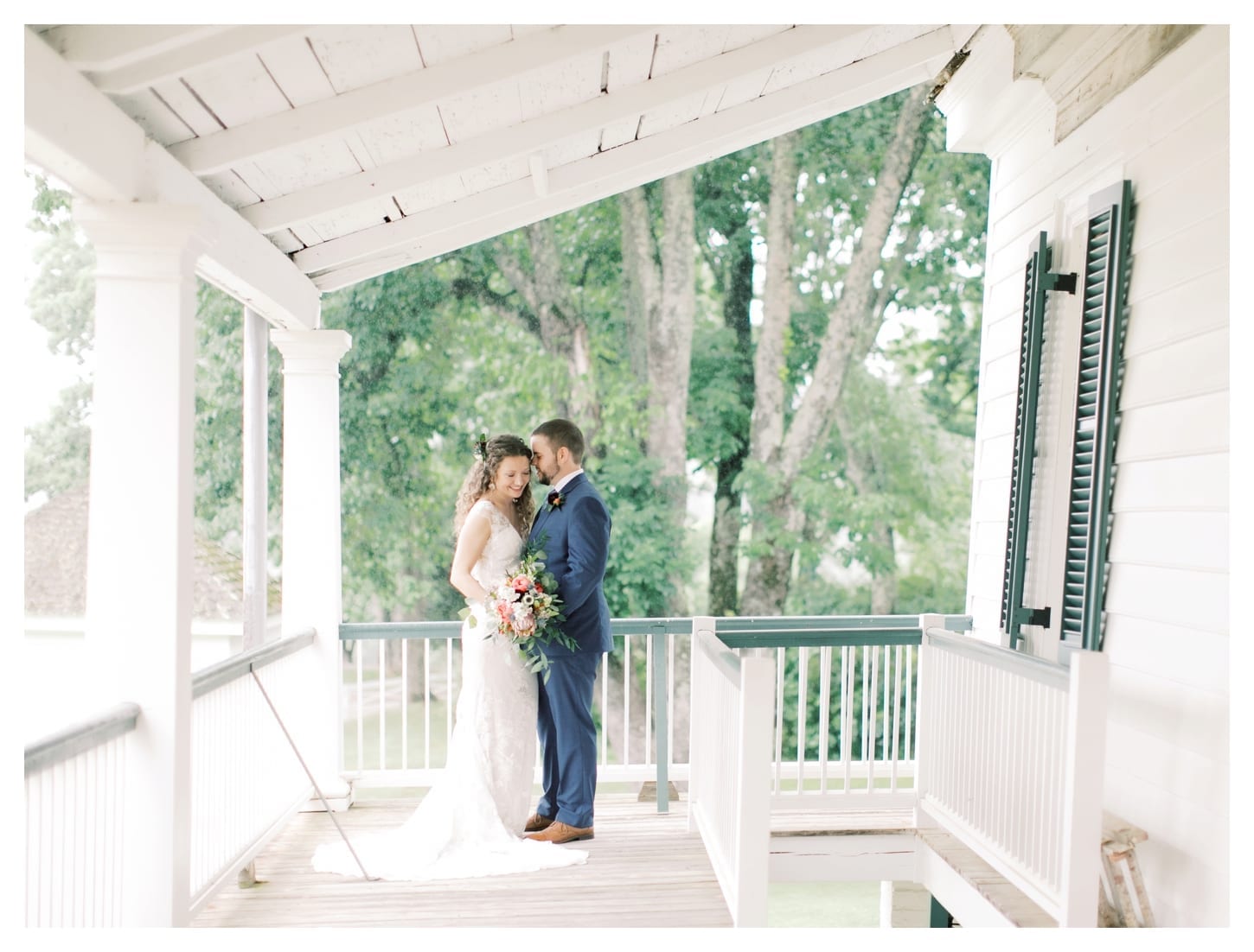 Ash Lawn Highland Wedding Photographer