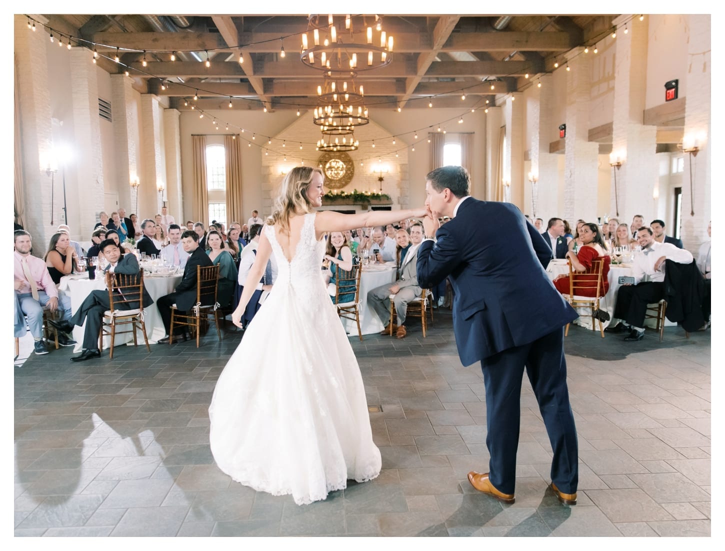 Early Mountain Vineyards wedding photographer