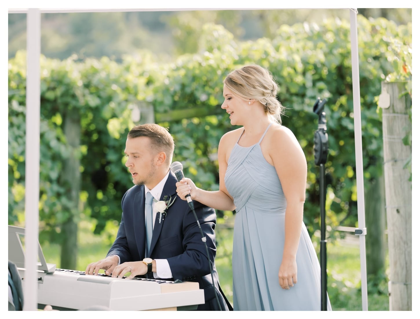 Bluestone Vineyard wedding photographer