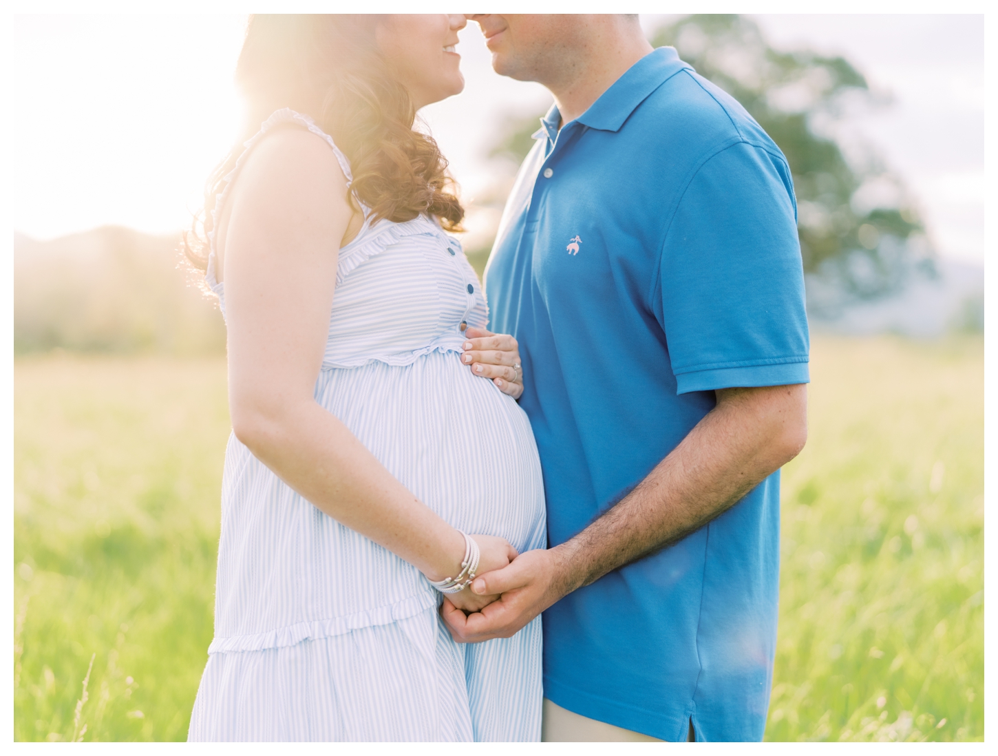 Barn At Edgewood maternity photographer