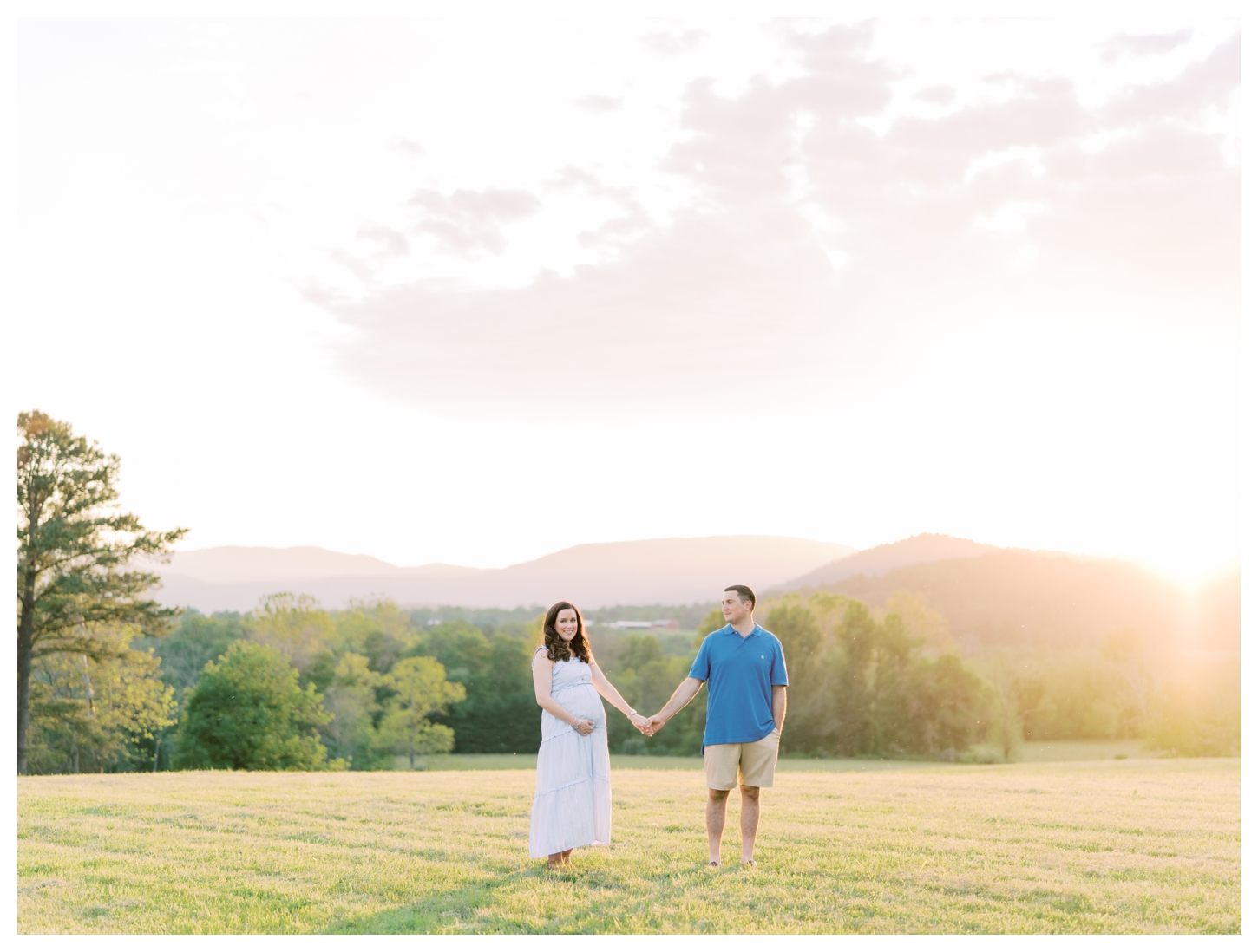 Barn At Edgewood maternity photographer