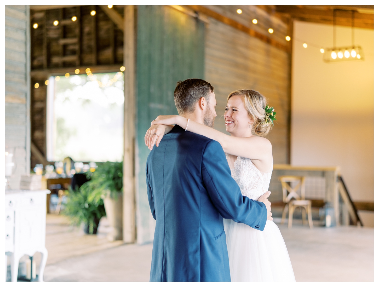 Sky Ridge Farm wedding photographer