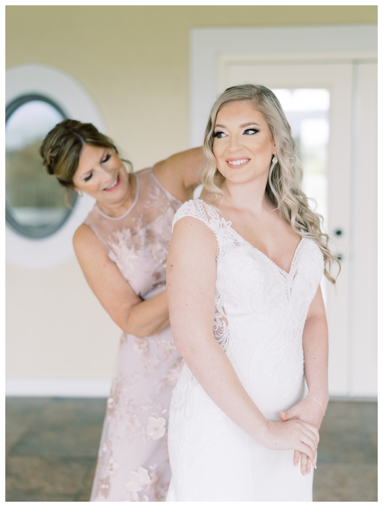 Cross Keys Vineyards Wedding Photographer