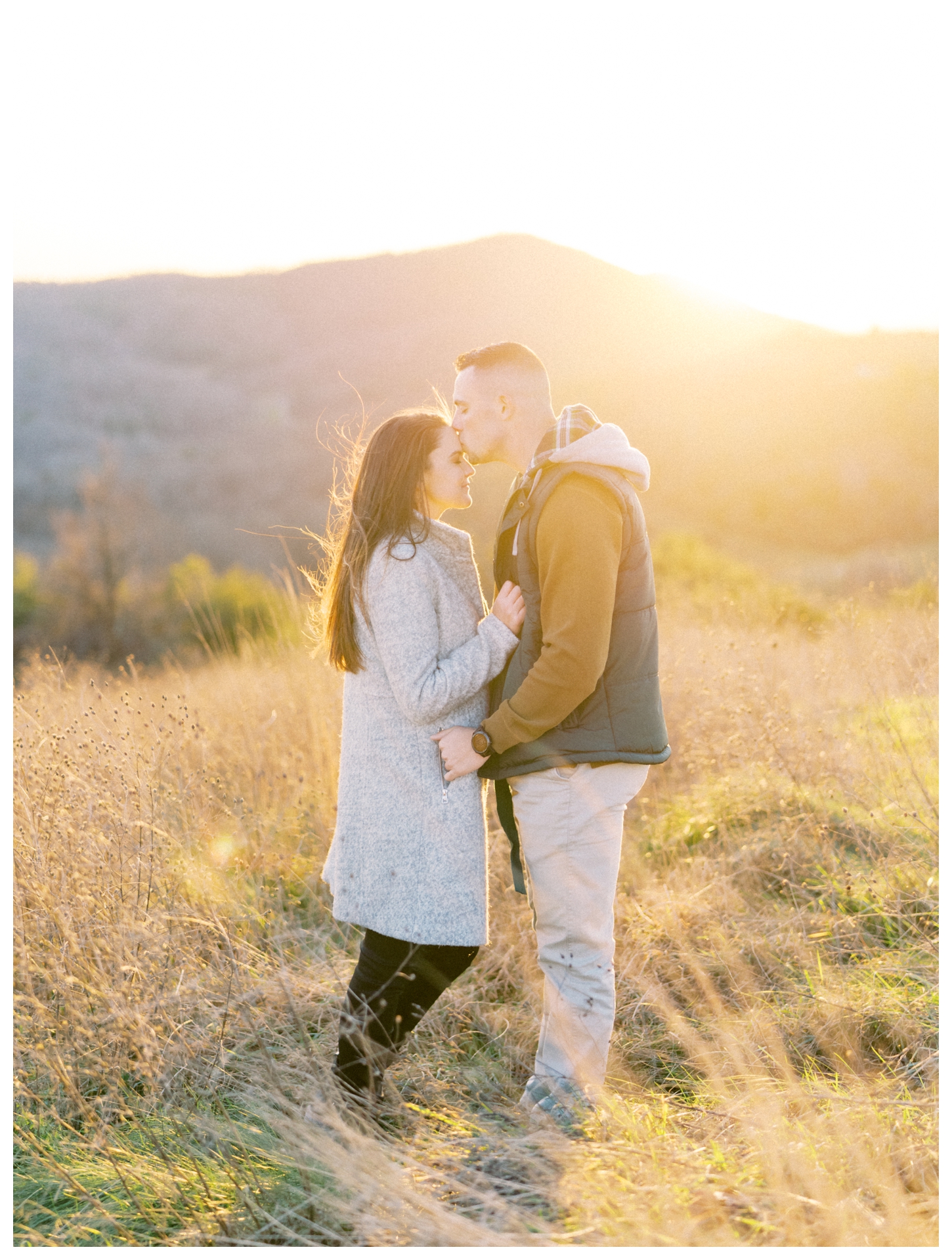 12 Ridges Vineyard Couples Portrait Photographer