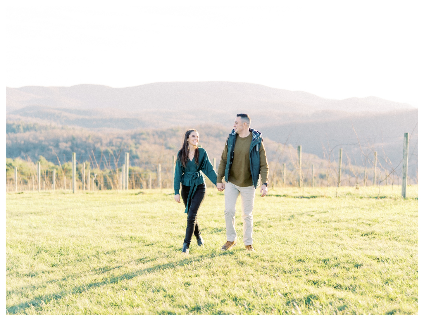 12 Ridges Vineyard Couples Portrait Photographer