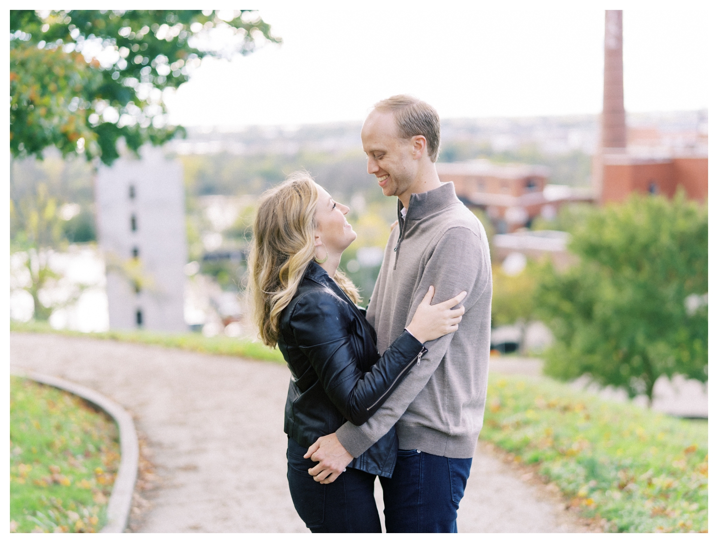 Libby Hill Park Engagement Photographer