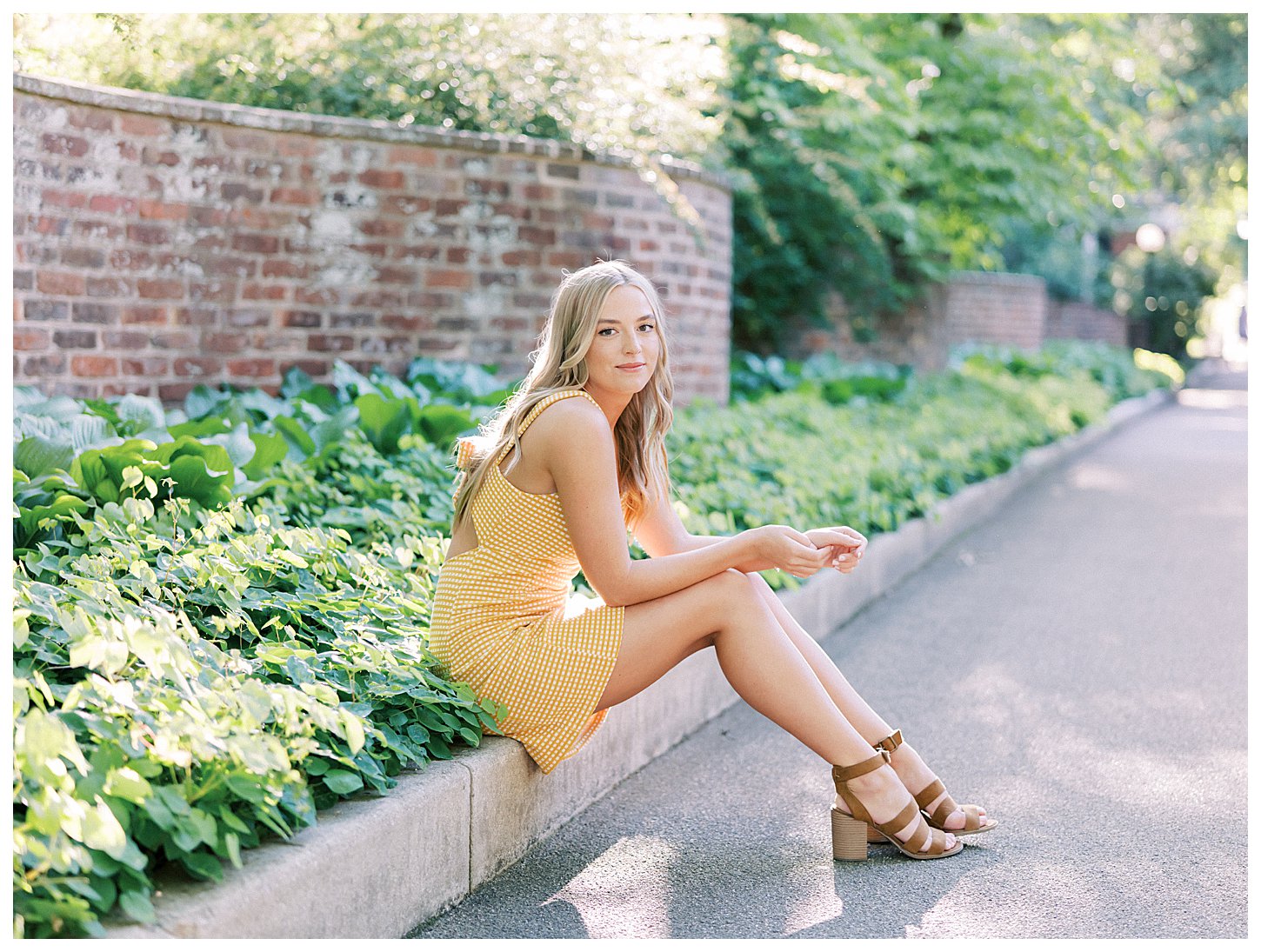 Oahu Hawaii Senior Portrait Photographer