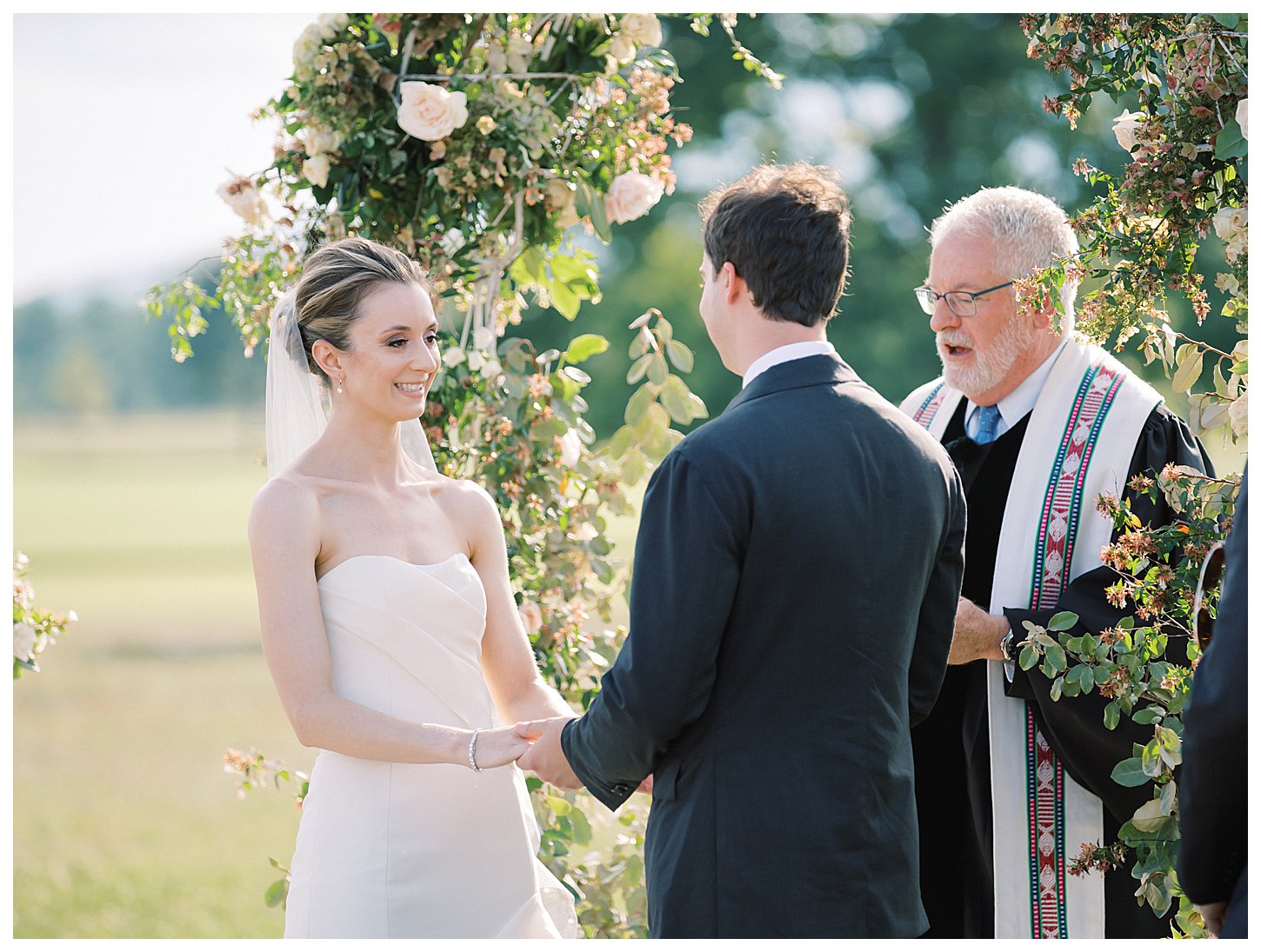 Oahu Hawaii Wedding Photographer